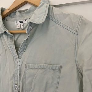 Button down chambray top. Lightweight and great condition. NWOT